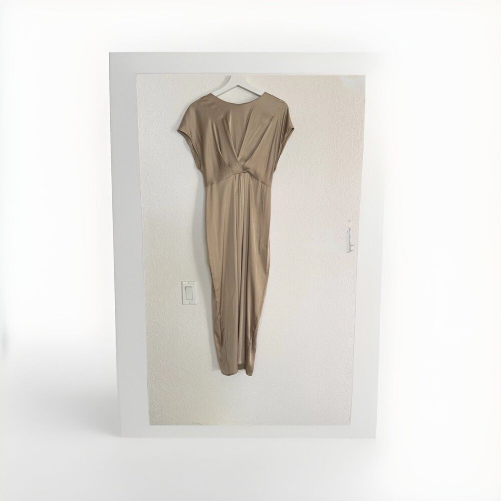 Golden-Beige Satin-like Midi V-neckline Short Sleeves Stretch Dress Sz XS Fits S - Picture 12 of 16